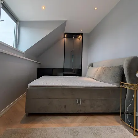 Modern Center 2bdr Daire *
